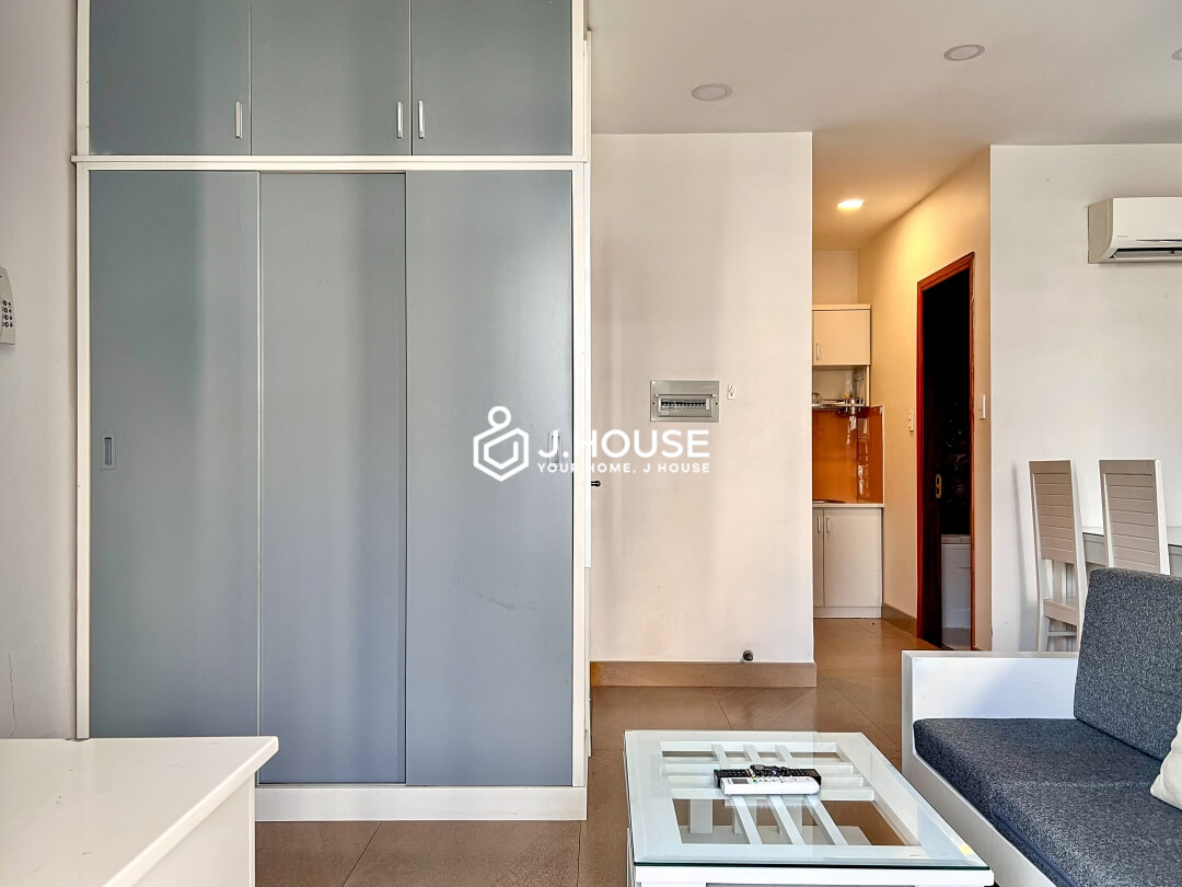 Studio apartment for rent at Pham Viet Chanh Street, Binh Thanh District