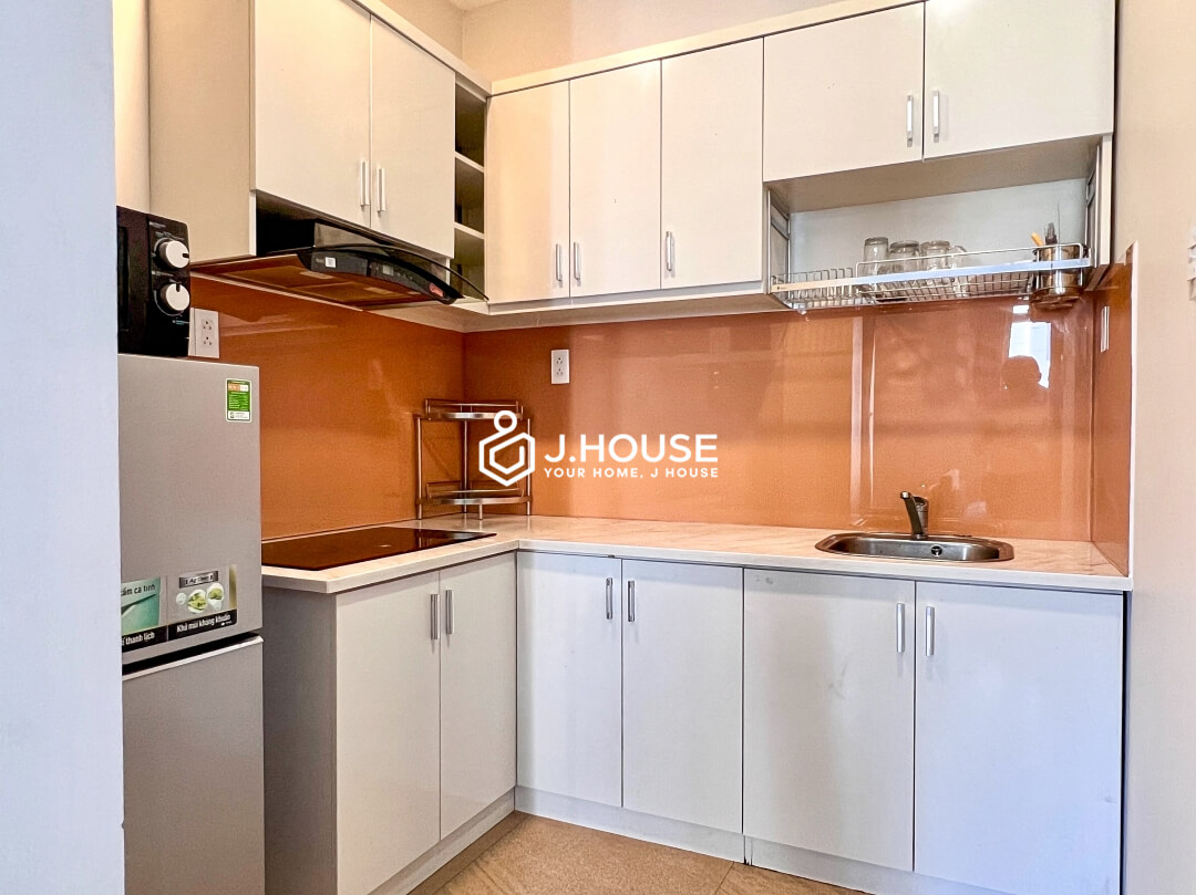 Studio apartment for rent at Pham Viet Chanh Street, Binh Thanh District