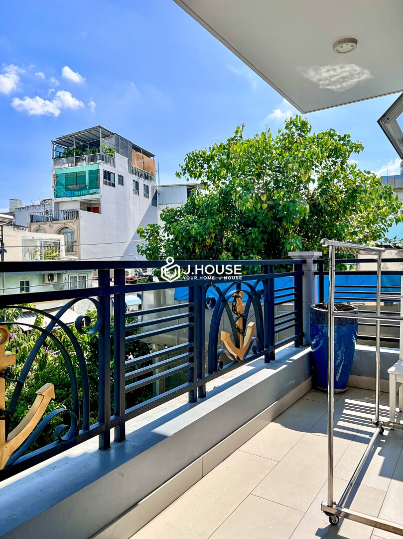 Studio apartment for rent at Pham Viet Chanh Street, Binh Thanh District