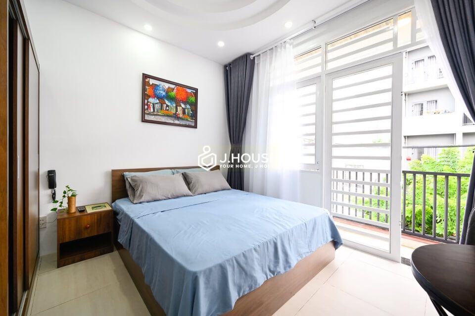bright studio serviced apartment for rent in binh thanh district, hcmc