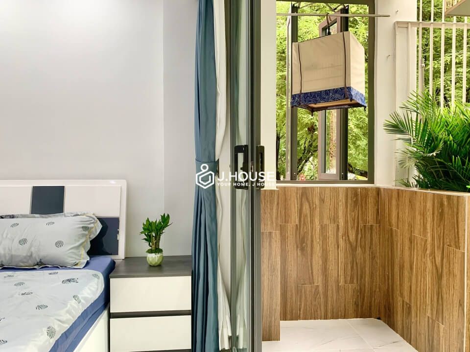 Bright modern apartment for rent in the center of District 1, HCMC-9