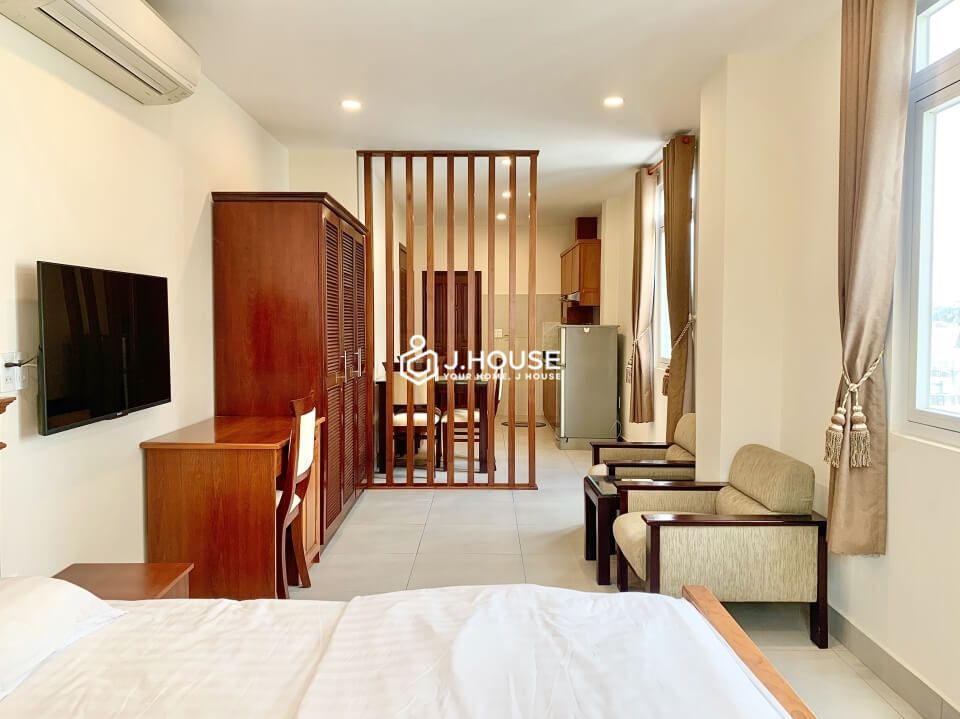 Comfortable serviced apartment for rent in the center of District 1, HCMC-6