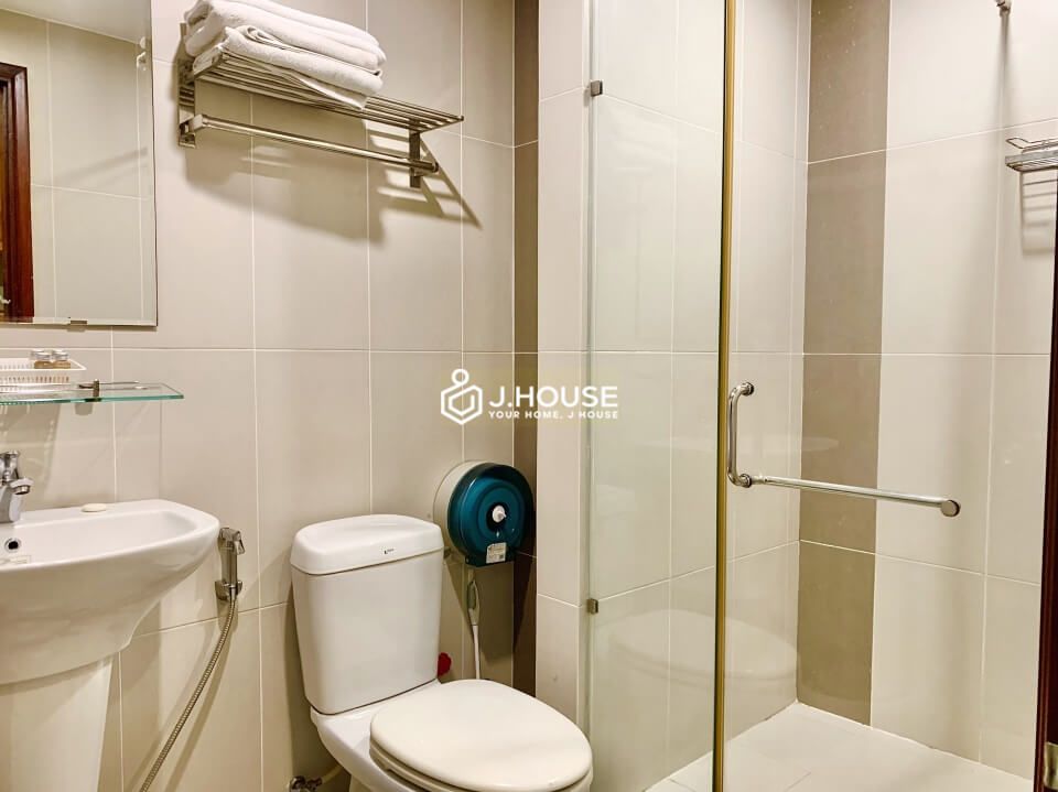 Fully furnished serviced apartment for rent in District 1, HCMC-9