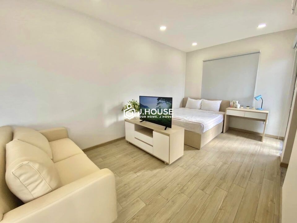 Modern serviced apartment for rent in Binh Thanh District, HCMC-2