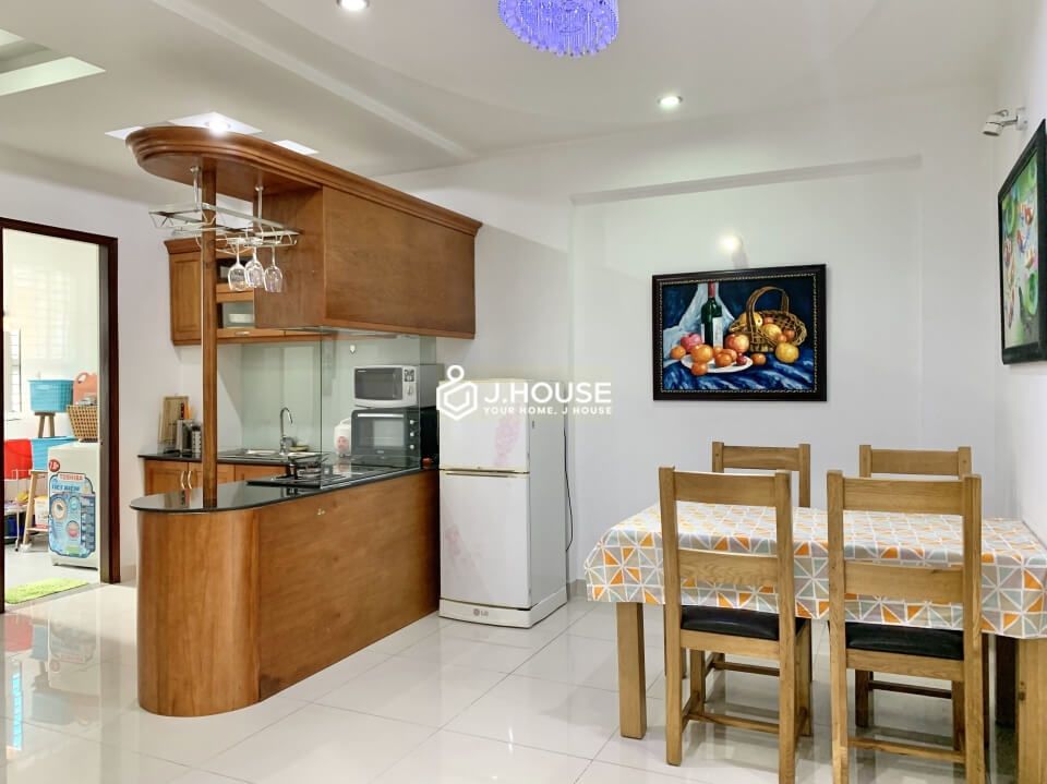 Modern serviced apartment for rent in District 1, HCMC-7