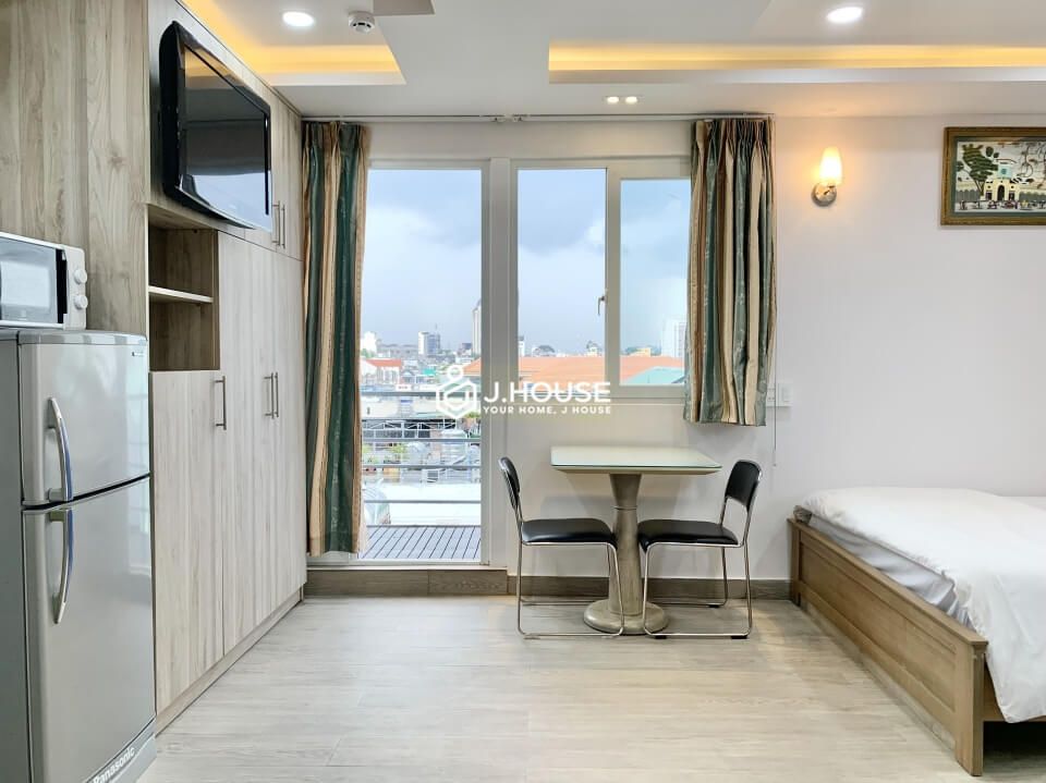 Rooftop apartment for rent in Phu Nhuan District, HCMC-2