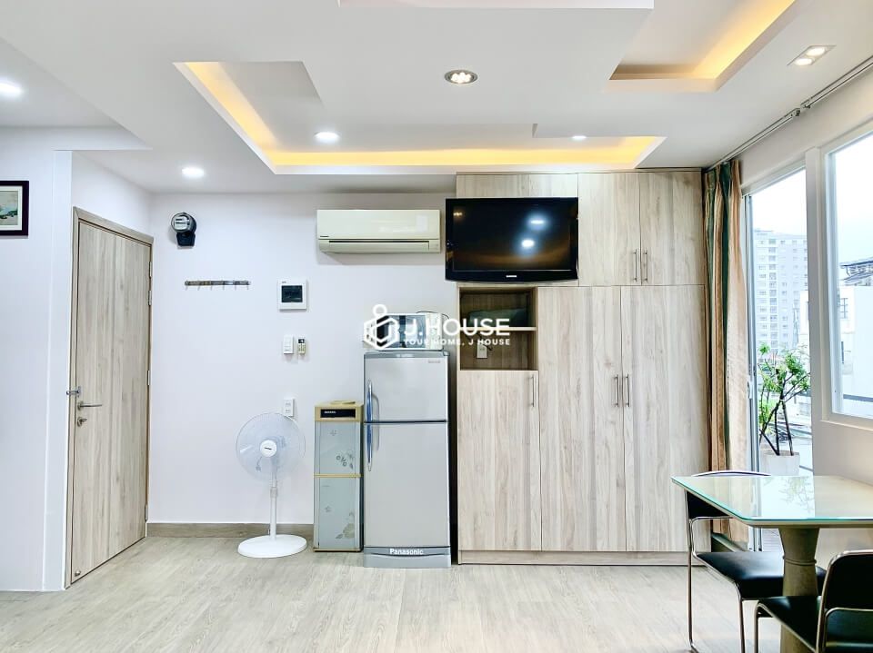 Rooftop apartment for rent in Phu Nhuan District, HCMC-3