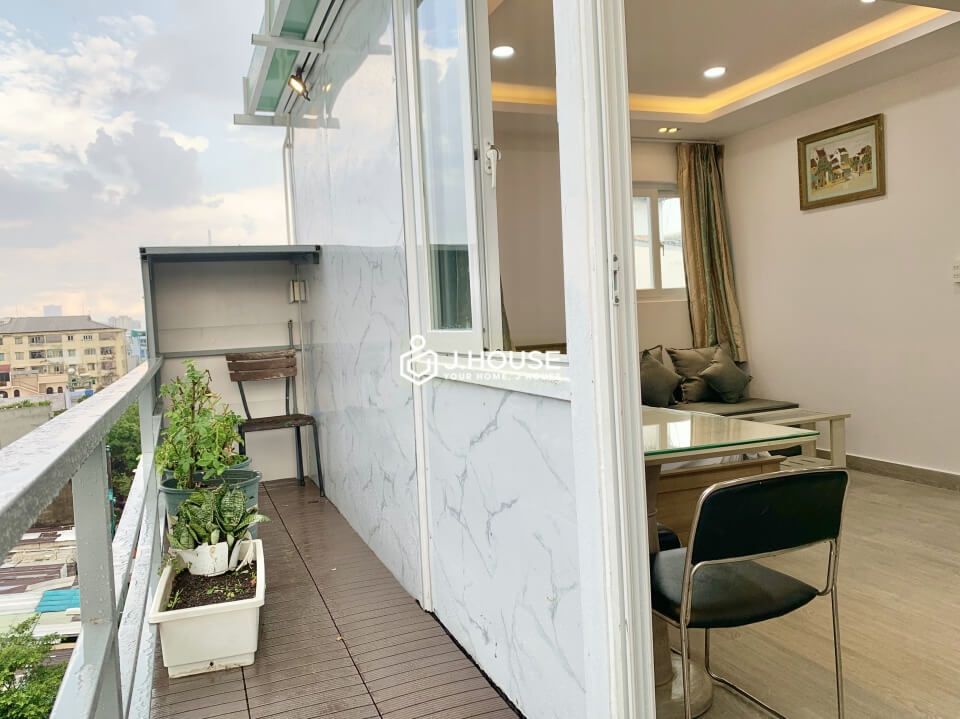 Rooftop apartment for rent in Phu Nhuan District, HCMC-5