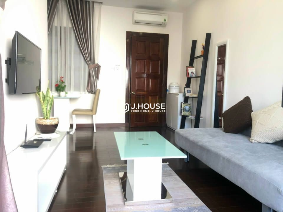 Serviced apartment for rent with balcony in District 1, HCMC-3