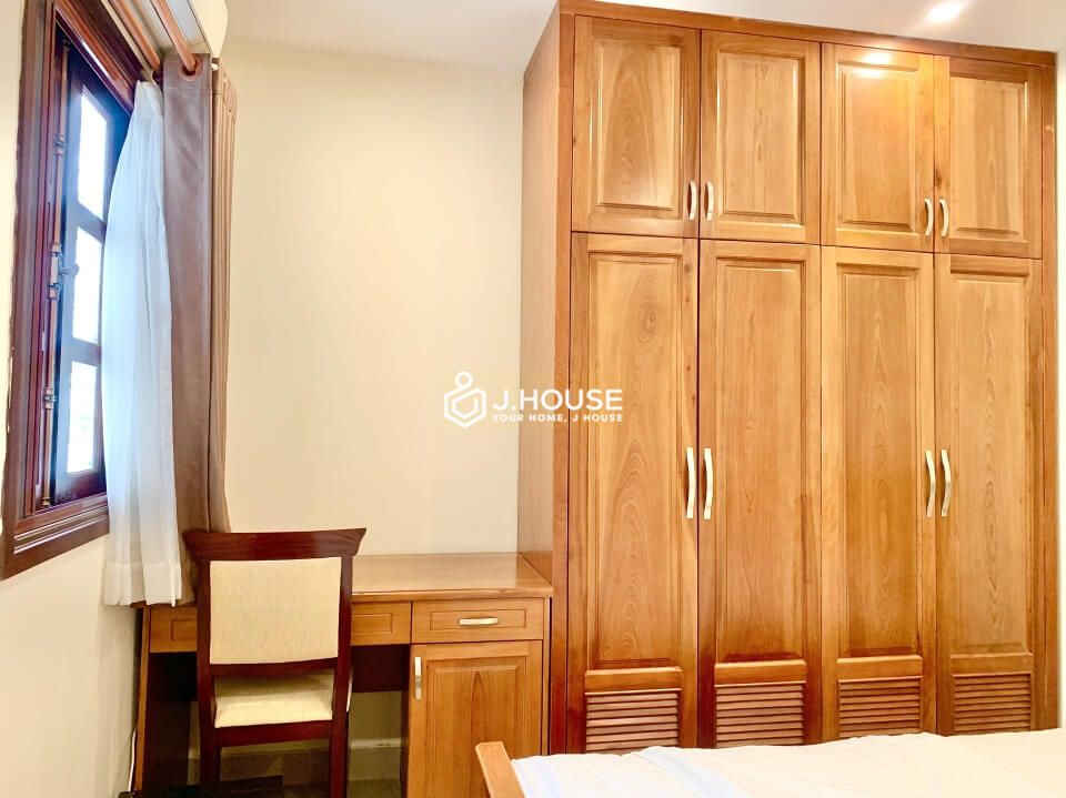 Spacious serviced apartment for rent in district 1, HCMC-10