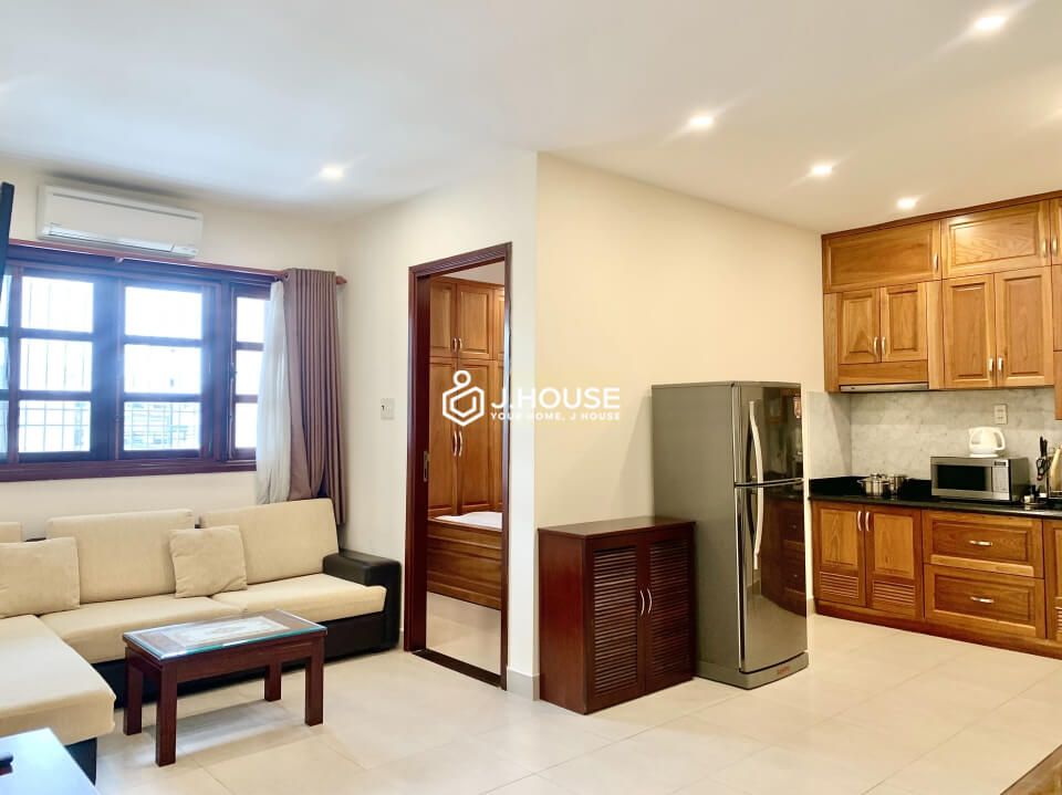 Spacious serviced apartment for rent in district 1, HCMC-7