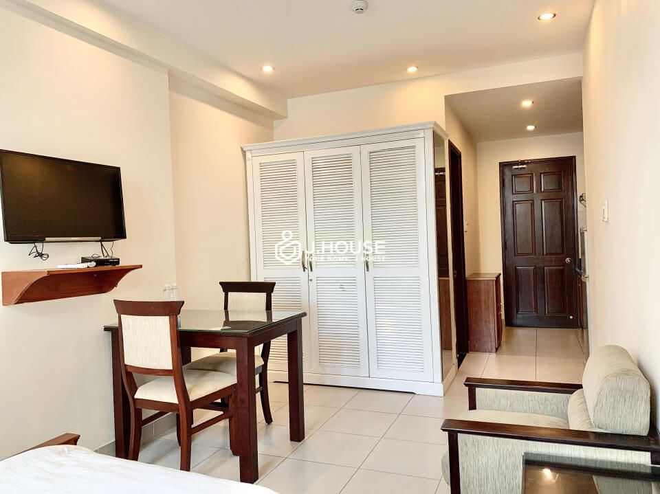Studio serviced apartment for rent in district 1, HCMC-4
