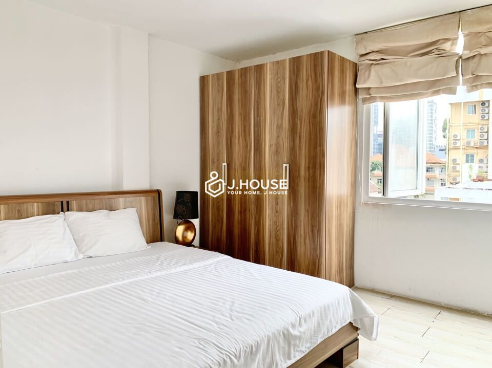 Affordable serviced apartment on Nguyen Dinh Chieu Street, District 1-10