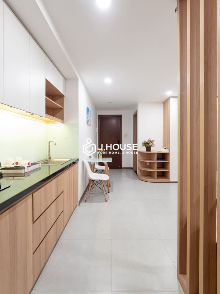 Modern full furnished serviced apartment near the airport, Tan Binh District, HCMC-6