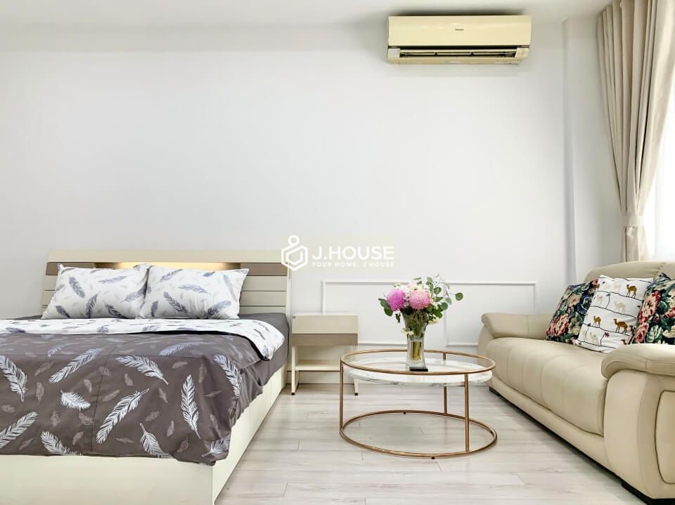 for rent a warm and modern apartment in Binh Thanh District, HCMC-5