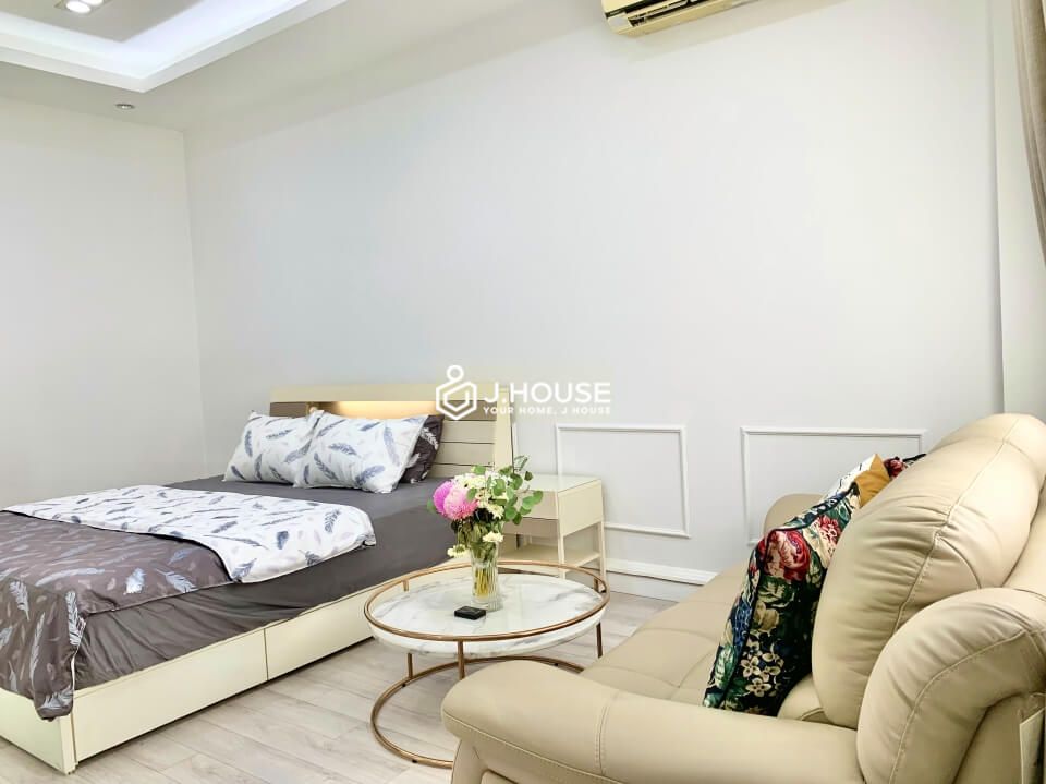 for rent a warm and modern apartment in Binh Thanh District, HCMC-6