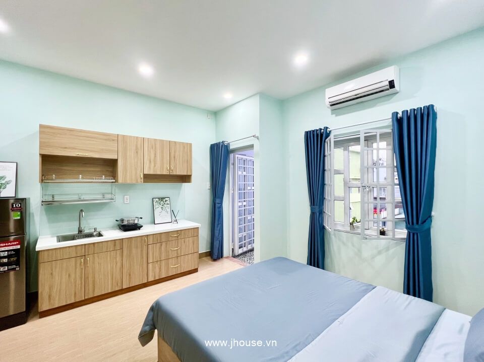 Apartment for rent in Phu Nhuan district, HCMC-1