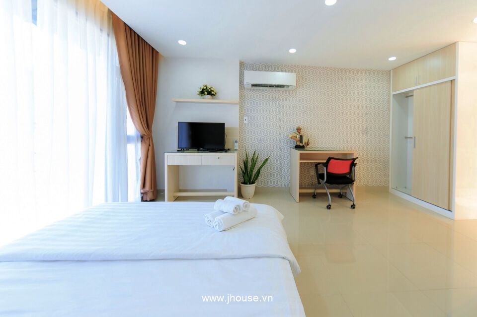 Fully furnished apartment for rent in District 1, HCMC-5