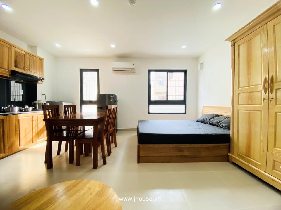 Fully furnished apartment for rent near Etown building, Tan Binh district