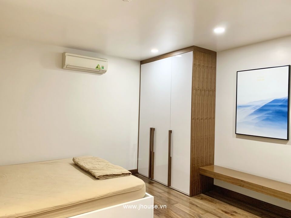 Luxury serviced apartment in Phu Nhuan District, HCMC-19