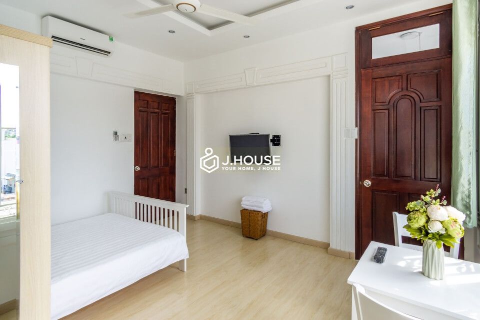 Serviced apartment for rent near Tan Dinh market, District 1, HCMC-5