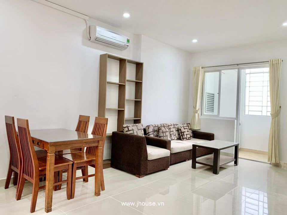 Spacious fully furnished apartment near the park in District 1-5
