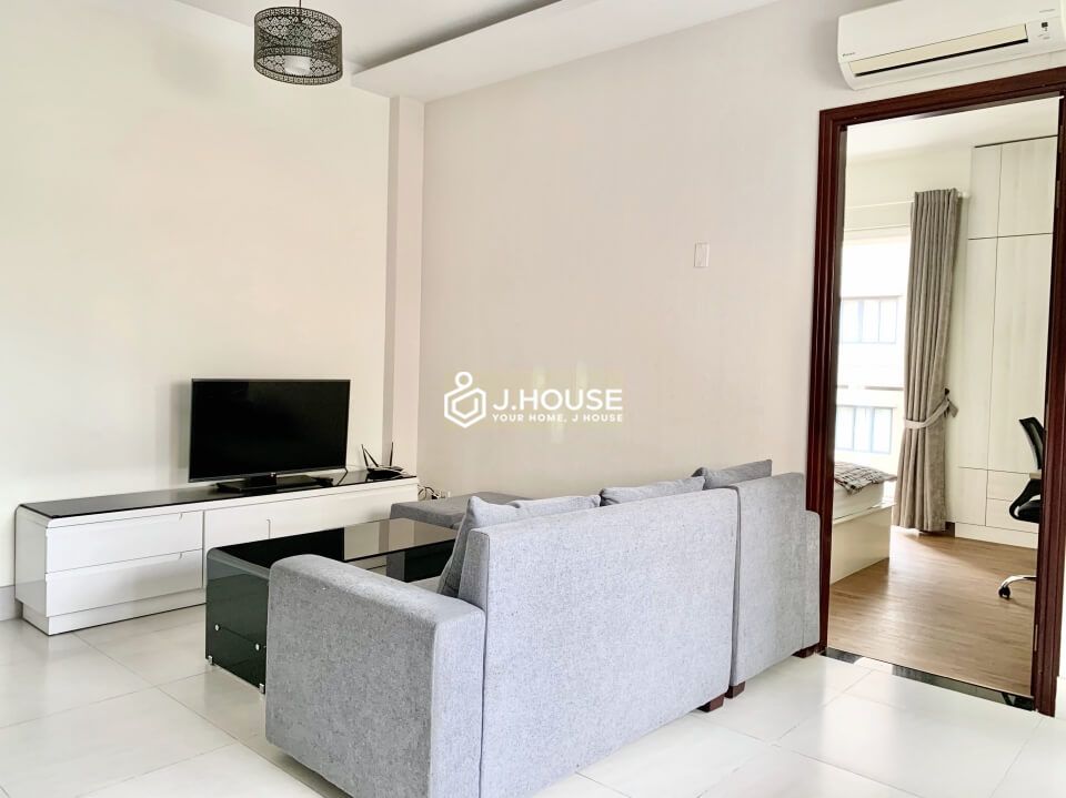 Bright and spacious 2 bedroom serviced apartment in Thao Dien, District 2-1