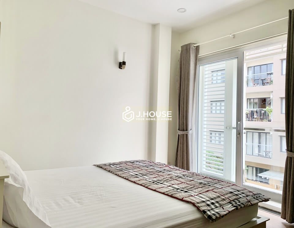 Bright and spacious 2 bedroom serviced apartment in Thao Dien, District 2-10