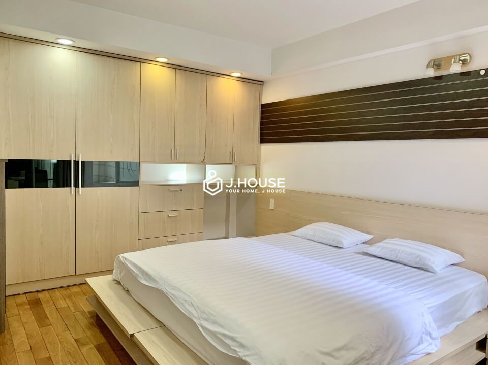Fully furnished serviced apartment for rent in Phu Nhuan district, HCMC-9