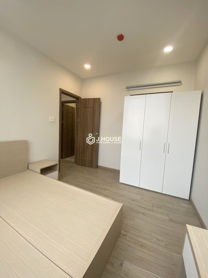Modern 2 bedroom apartment for rent in Binh Thanh District, HCMC-2