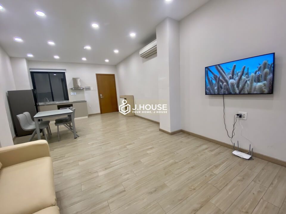 Modern 2 bedroom apartment for rent in Binh Thanh District, HCMC-3