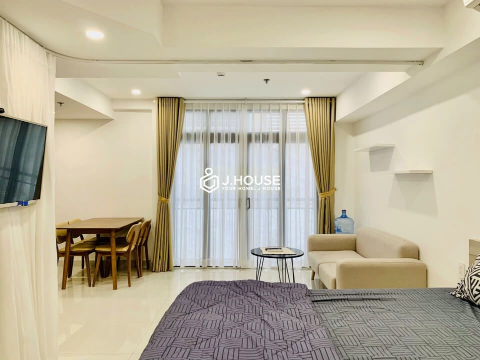 Modern fully furnished apartment in Phu Nhuan District, HCMC-0