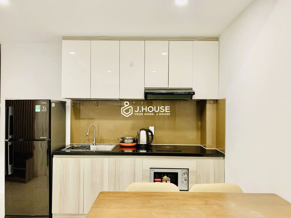 Modern fully furnished apartment in Phu Nhuan District, HCMC-7