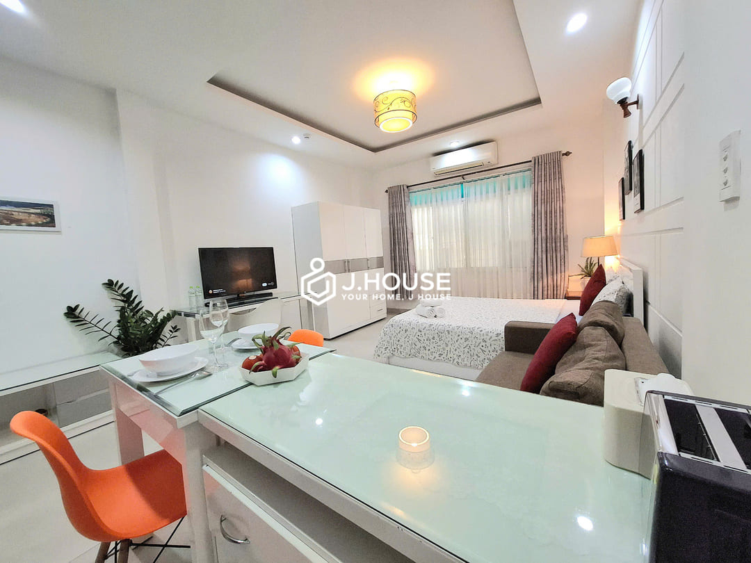 Serviced Apartment in District 1, HCMC - Ao Dai Apartment