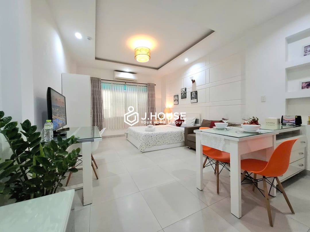 Serviced Apartment in District 1, HCMC - Ao Dai Apartment