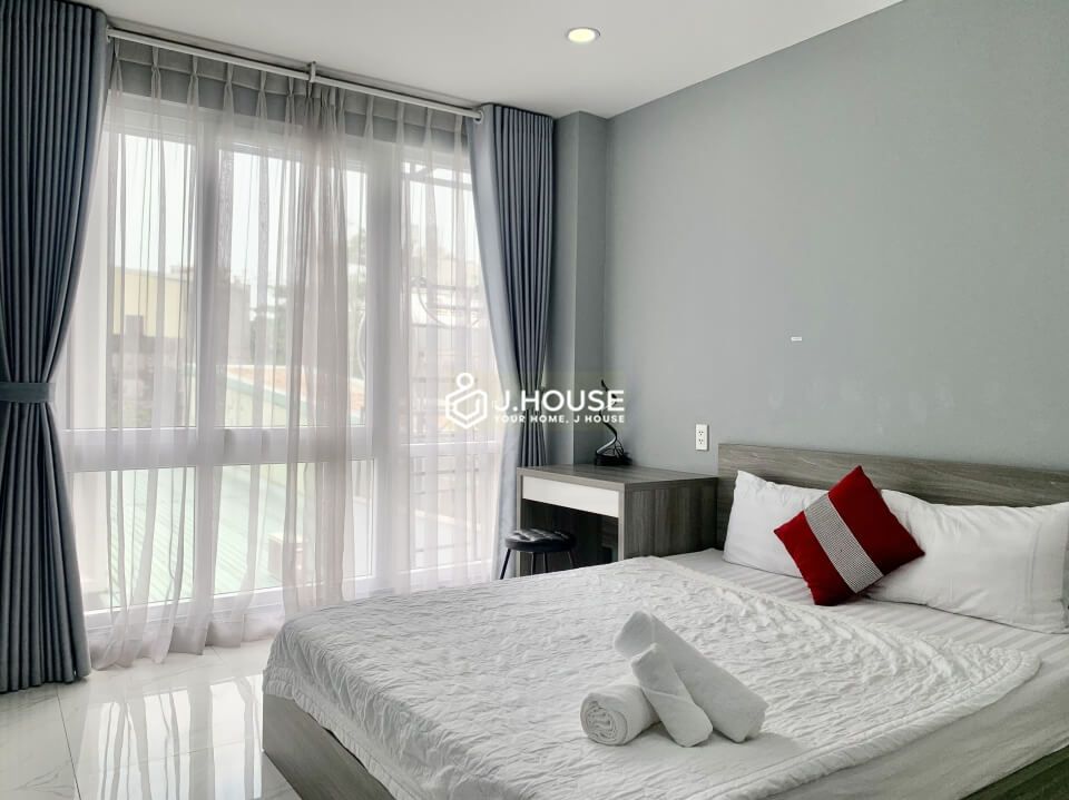 Bright and comfortable serviced apartment in Binh Thanh District, HCMC-4