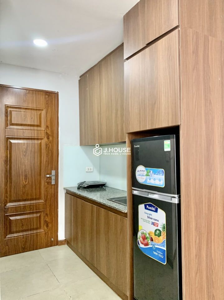 Bright modern serviced apartment in Tan Binh District, HCMC-8