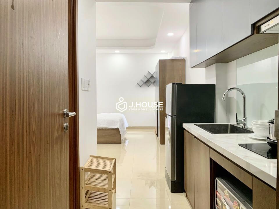 Fully furnished apartment for rent on Vo Thi Sau street, District 3, HCMC