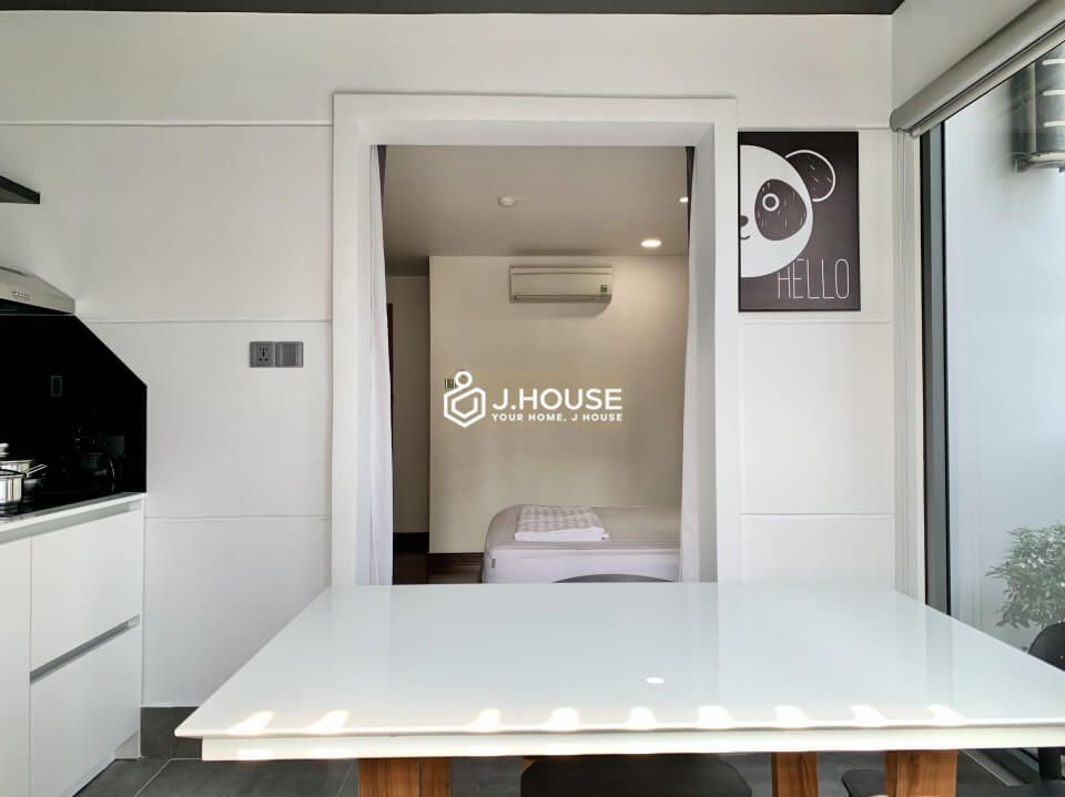 Fully furnished modern serviced apartment in Phu Nhuan District, HCMC-15