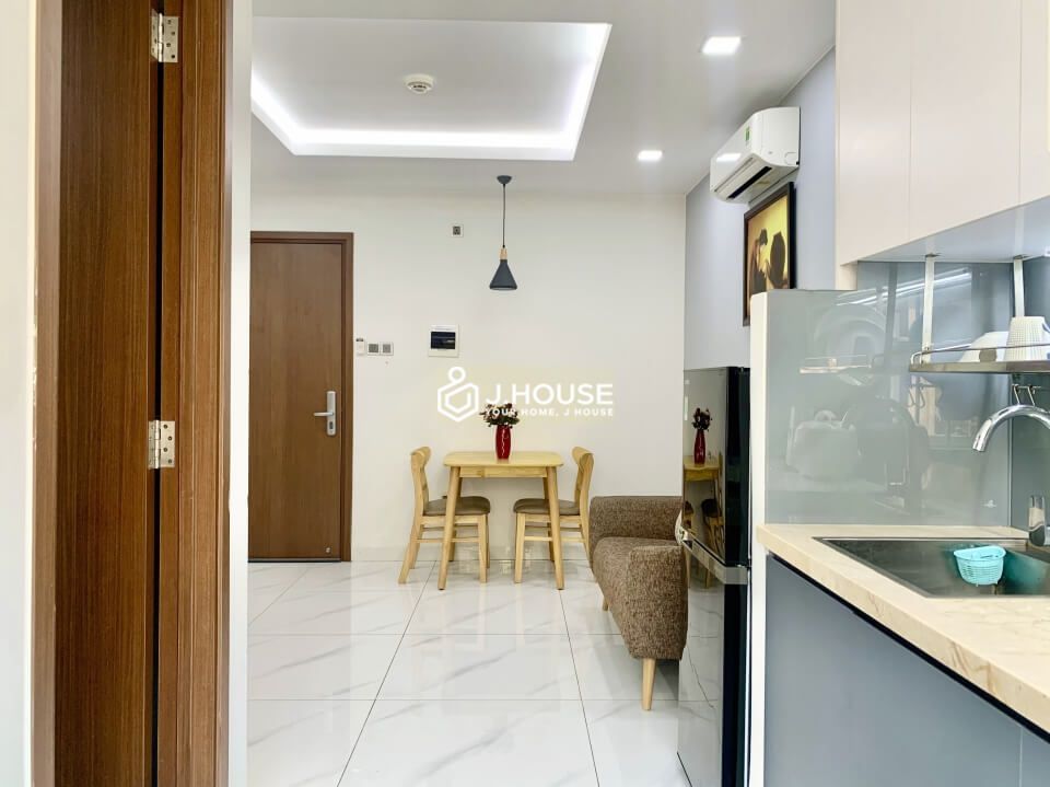 Modern apartment in District 1, fully furnished apartment in Ho Chi Minh City, VN-7
