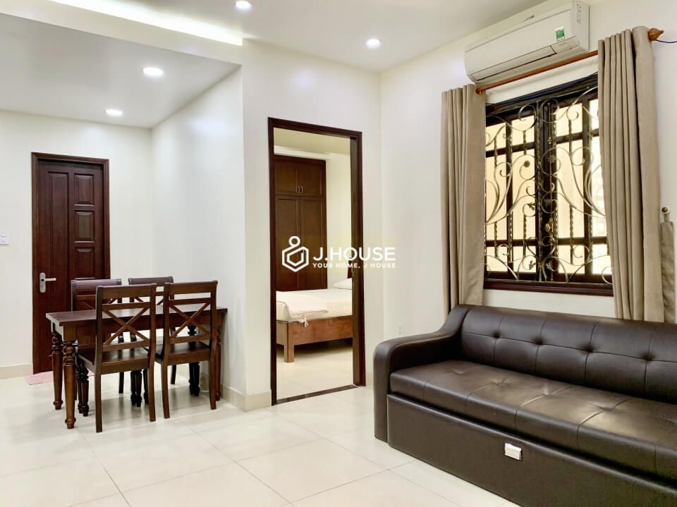 Apartment in Phu Nhuan district, fully furnished apartment near the canal in HCMC-1