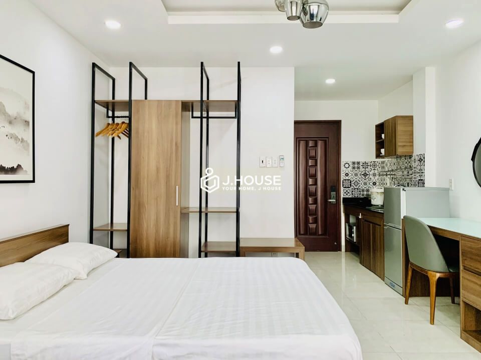 Apartment near Tan Dinh market in District 1, apartment near pink church in District 3-4