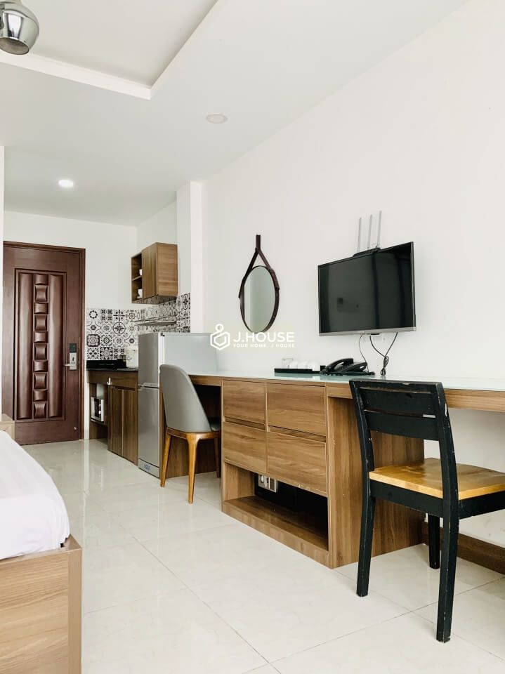 Apartment near Tan Dinh market in District 1, apartment near pink church in District 3-9