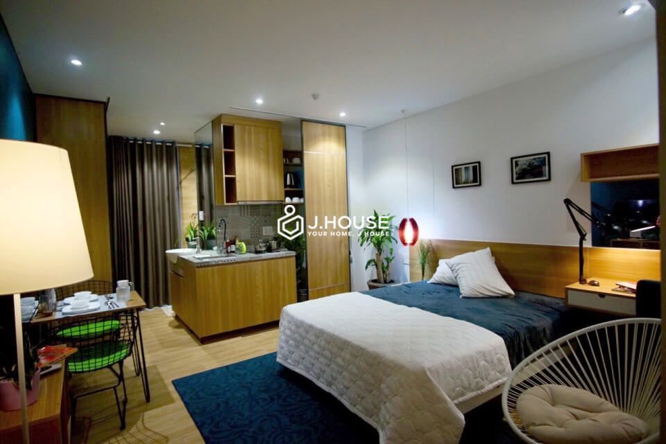 Cozy and comfortable serviced apartment in Tan Binh District, HCMC-1