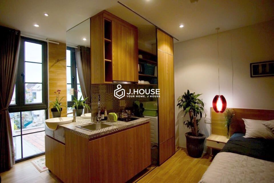 Cozy and comfortable serviced apartment in Tan Binh District, HCMC-5