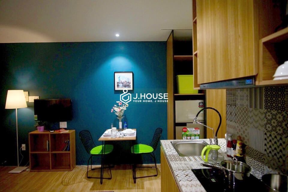 Cozy and comfortable serviced apartment in Tan Binh District, HCMC-6
