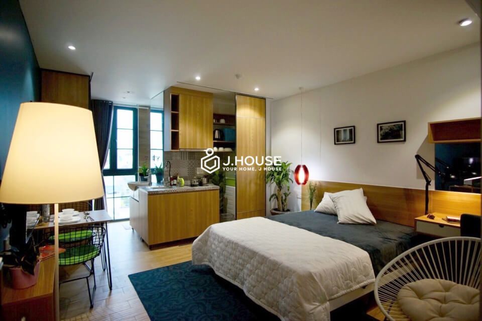 Cozy and comfortable serviced apartment in Tan Binh District, HCMC