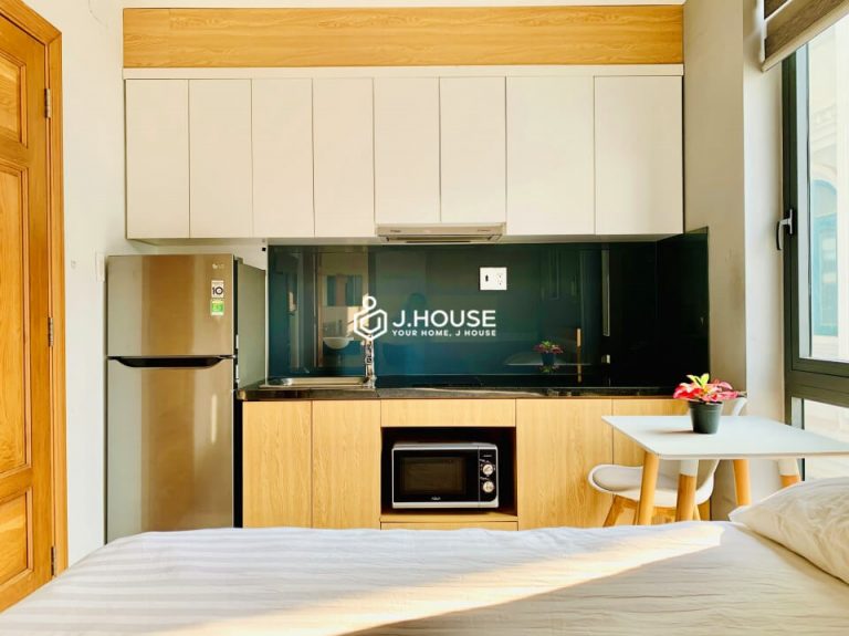 Cozy comfortable apartment in Binh Thanh District, Apartment next to the canal in HCMC