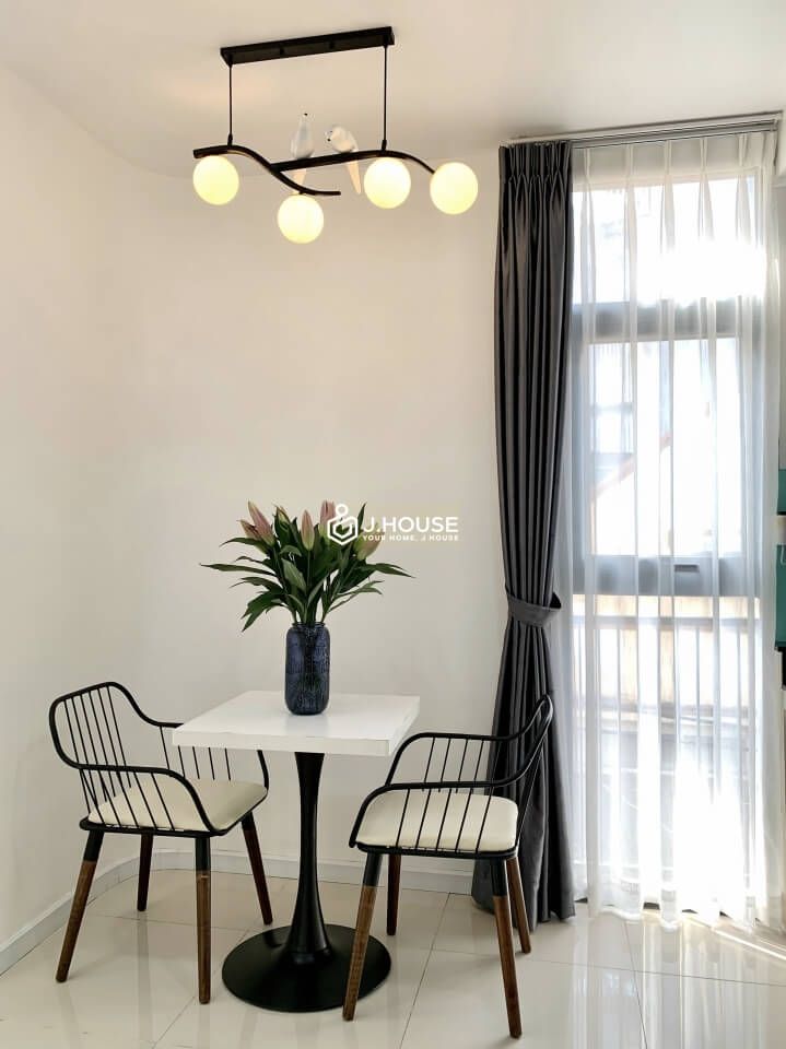 Modern and comfortable serviced apartment near the airport, Tan Binh district-2