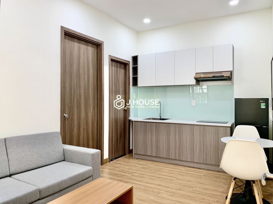 Modern and comfortable serviced apartment near the airport in Tan Binh District